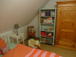 Schlafzimmer 2 (OG)