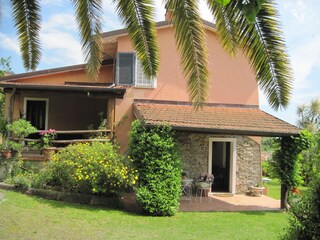 Vakantiehuis Montignoso Buitenaudio-opname 1