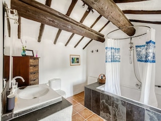 Villa Montefrío Features 38