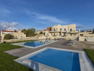 Orelia Cretan Villas Overview