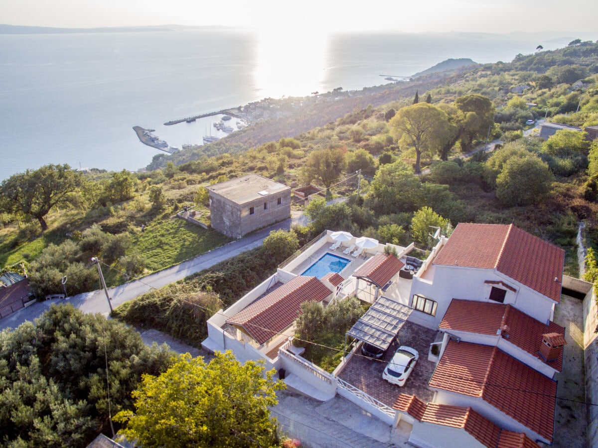 Villa Jesenice bei Dugi Rat Umgebung 36