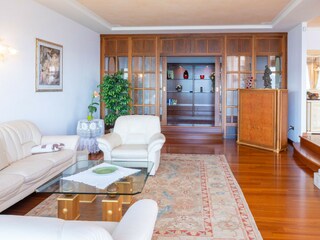 Villa Torri del Benaco Caratteristiche 15