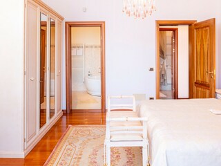 Villa Torri del Benaco Caratteristiche 26