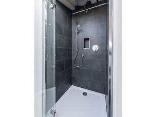 Badezimmer Josef mit Dusche