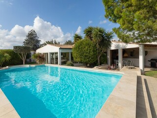 Villa Narbonne Buitenaudio-opname 1