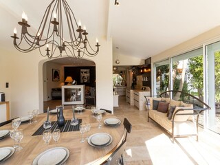 Villa Narbonne Caratteristiche 16