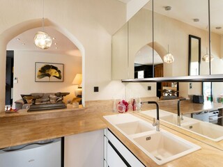 Villa Narbonne Features 26