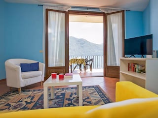 Ausschnitt vom Wohn-/ Schlafzimmer