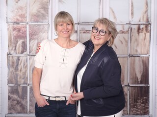 Ihre Gastgeber vor Ort: Katja und Petra Klitzsch