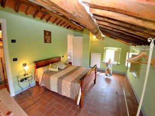 Holiday house Buti Features 9