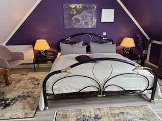 Schlafzimmer OG mit Klimaanlage und Lüftungsanlage neu