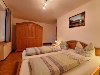 Schlafzimmer im Alpenstil