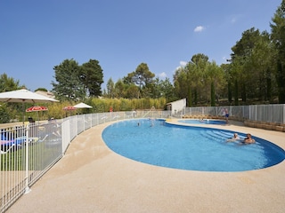Vakantiepark Nans-les-Pins  38
