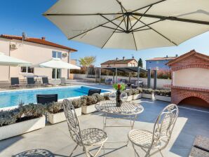 Villa Berg II - Six chambres et piscine privée