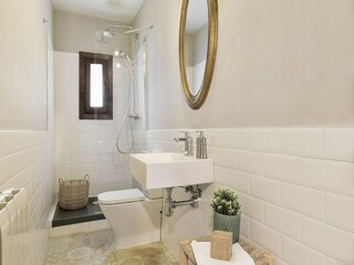 Ferienhaus Garriguella Ausstattung 8