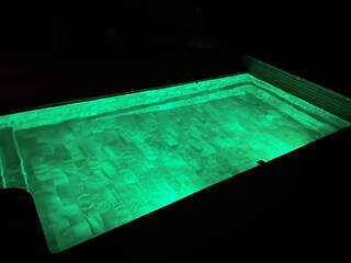 Pool bei Nacht