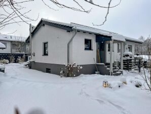 Holiday house Ruhig gelegenes Haus in Bruchhausen mit Terrasse - Olsberg - image1