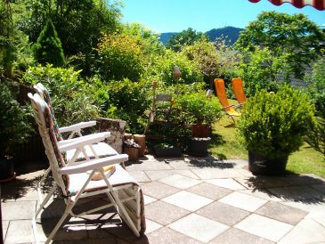 Ferienwohnung Sarah im Ferienhaus Waldgrund