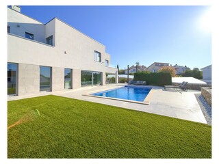 Villa Krk Buitenaudio-opname 3