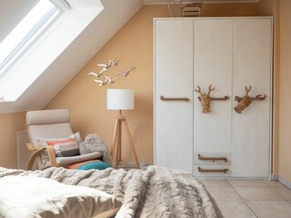 Wandschrank im Schlafzimmer 2