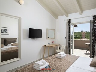 Villa Krnica Características 36