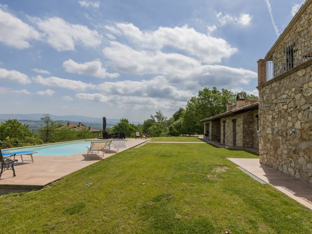 Villa Todi Außenaufnahme 15