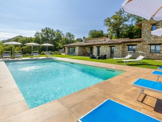 Villa Todi Außenaufnahme 1