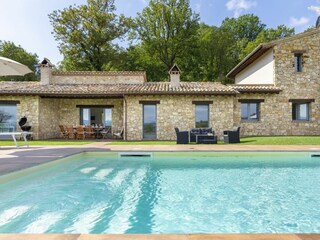 Villa Todi Außenaufnahme 3