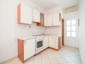 Appartement Apartments Neva- One Bedroom Apartment - Sumartin - image1