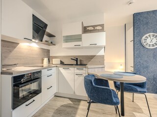 Küche mit Essbereich