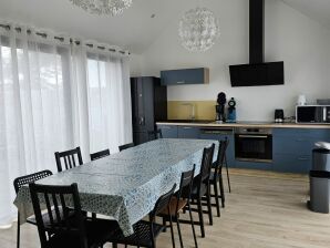 Ferienhaus Grande maison lumineuse, plages et port à pied