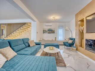 Villa Nin Características 12