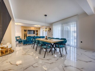 Villa Nin Caratteristiche 13