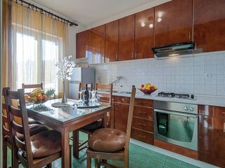 Apartment Kaštel Sućurac Features 17