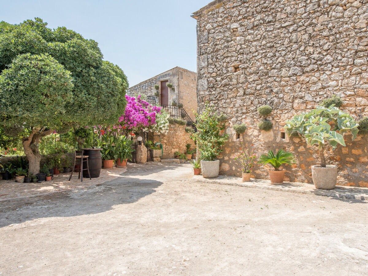 Ferienhaus Vilafranca de Bonany Außenaufnahme 9