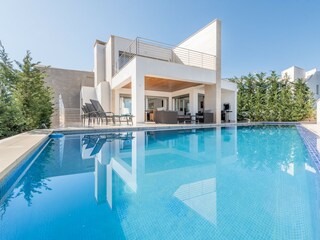 Villa Porto Cristo Buitenaudio-opname 11