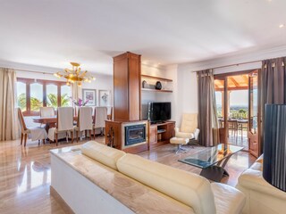 Villa Son Carrió Features 43