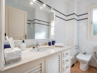 Villa Portocolom Features 32