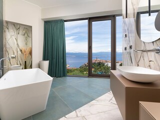 Villa Vrbnik Features 33