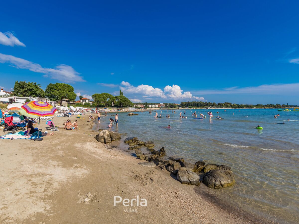 der Strand, kristallklares Meer