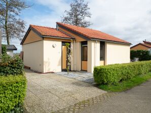 Vakantiehuis Wellness Bungalow met Whirlpool en sauna - Moer Kapel - image1