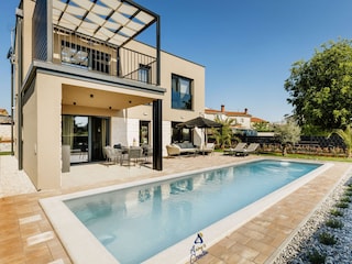 Villa Tar Außenaufnahme 1