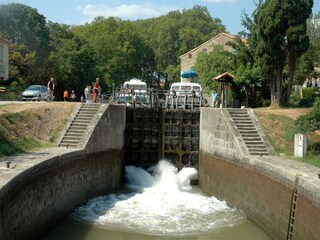 Villa Caunes-Minervois Environment 35