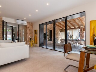 Holiday house Costitx Features 23