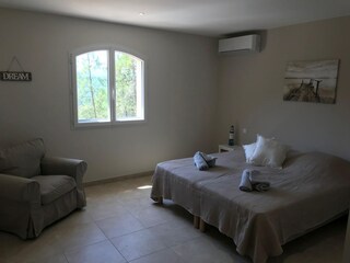 Maison de vacances Le Muy Équipement 23