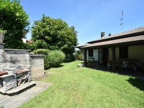 Die elegante Villa in Meina mit privatem Garten - Nebbiuno - image1