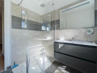 Villa Roquebrun Features 27