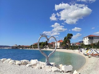 Apartment Kastel Stafilic Environment 29