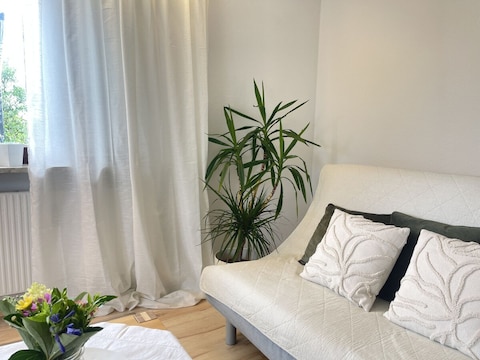 2-Zimmer-Ferienwohnung mit Balkon
