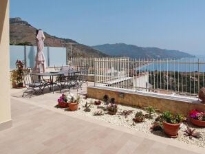 Vakantiepark Appartement in Taormina met tuin - Taormina - image1